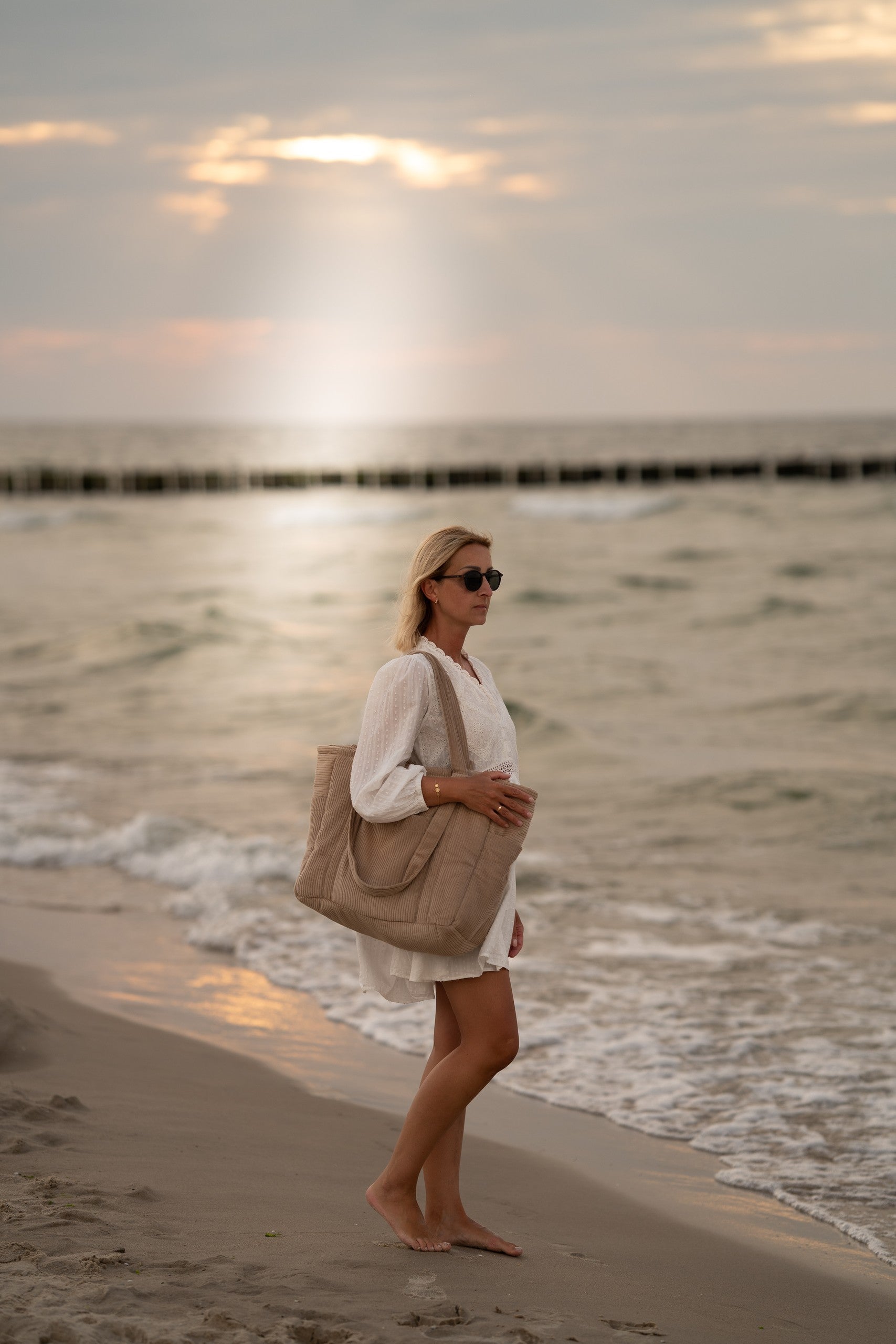 Mom / Weekender Bag - Latte